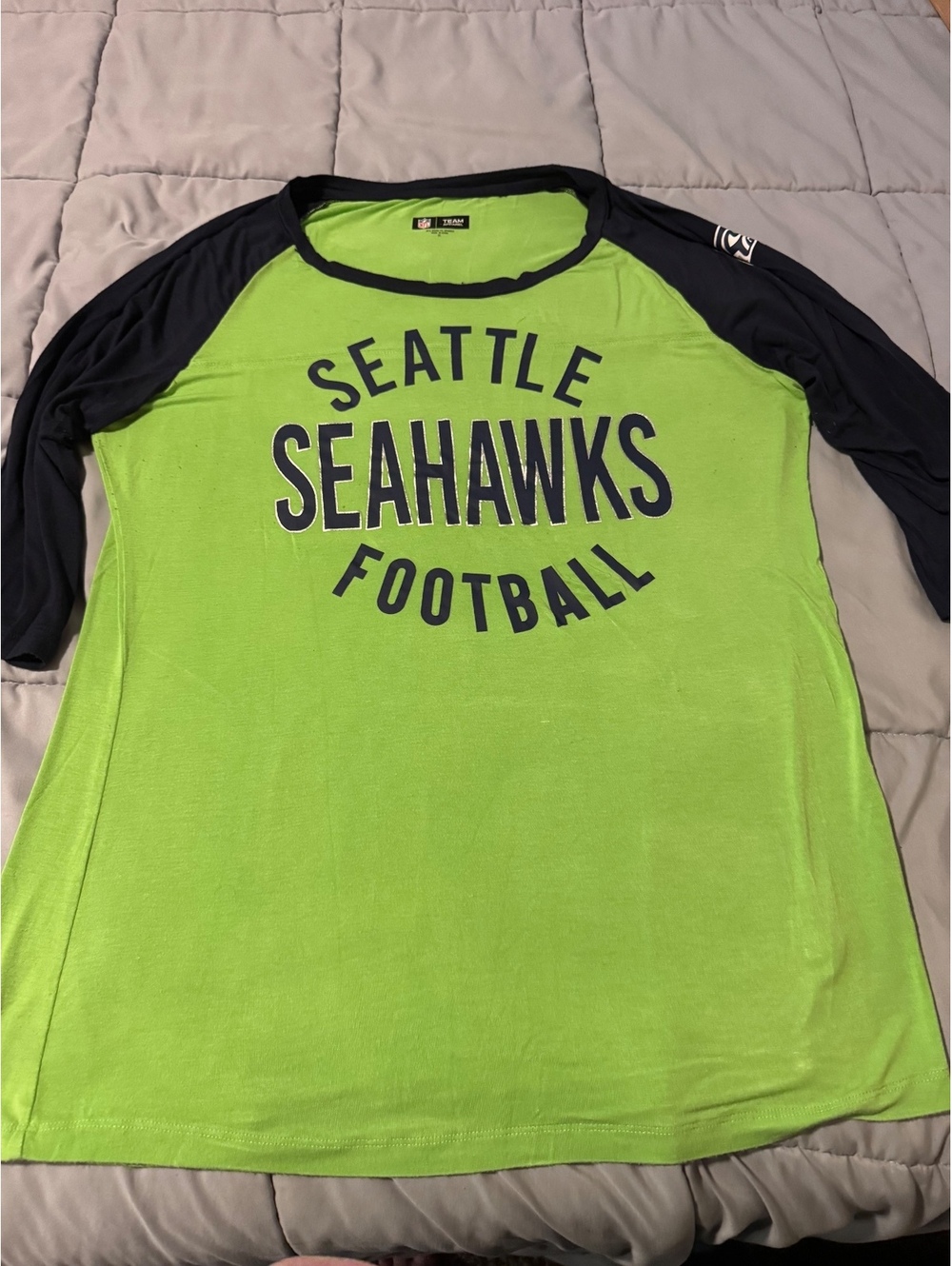 Seattle Seahawks Women’s XL NFL Team Apparel Green Navy 3/4 Sleeve Raglan Shirt